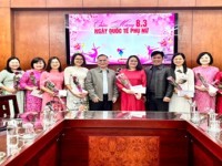 Ban Quản lý Khu kinh tế tỉnh Cao Bằng tổ chức gặp mặt, chúc mừng nữ công chức, người lao động nhân ngày Quốc tế Phụ nữ 8/3